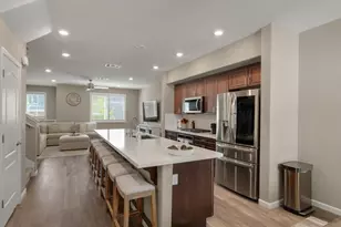 133 Llano De Los Robles Ave 3, San Jose, CA 95136 - Photo 17
