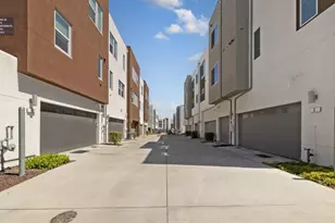 133 Llano De Los Robles Ave 3, San Jose, CA 95136 - Photo 47
