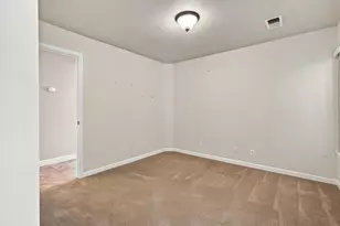 1611 Napa Ct, Hollister, CA 95023 - Photo 11