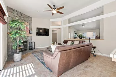 1611 Napa Ct, Hollister, CA 95023 - Photo 7