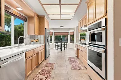 1611 Napa Ct, Hollister, CA 95023 - Photo 5