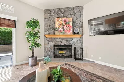 1611 Napa Ct, Hollister, CA 95023 - Photo 9