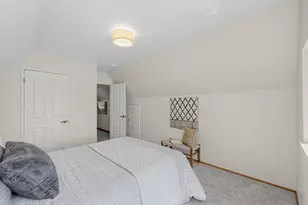 1091 Rockefeller Dr, Sunnyvale, CA 94087 - Photo 39