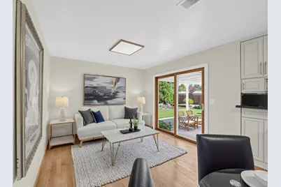 1091 Rockefeller Dr, Sunnyvale, CA 94087 - Photo 21