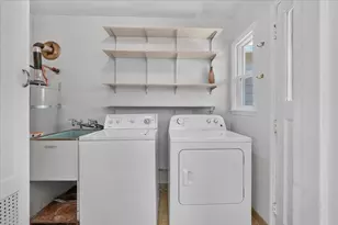 235 E Romie Ln, Salinas, CA 93901 - Photo 17