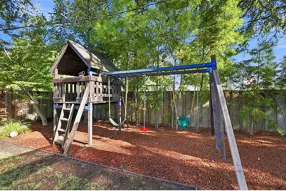 115 Walnut St, Menlo Park, CA 94025 - Photo 21