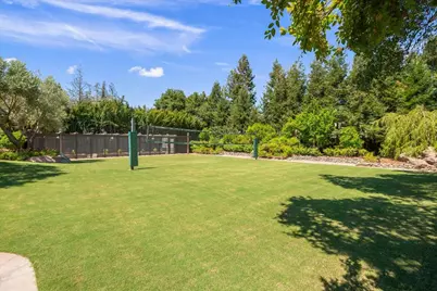 17055 Pine Ave, Los Gatos, CA 95032 - Photo 155
