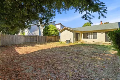 1122 Hartford Pl, Fairfield, CA 94534 - Photo 17