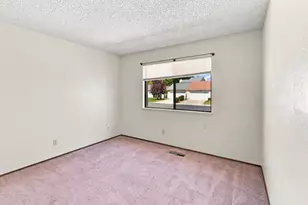 1122 Hartford Pl, Fairfield, CA 94534 - Photo 5