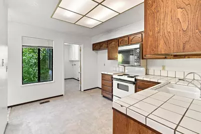 1122 Hartford Pl, Fairfield, CA 94534 - Photo 29