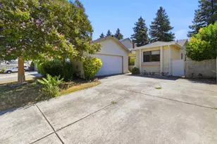 1122 Hartford Pl, Fairfield, CA 94534 - Photo 23