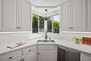 1630 Anamor St, Redwood City, CA 94061 - Photo 11