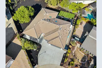 10712 Pebble Pl, Cupertino, CA 95014 - Photo 41