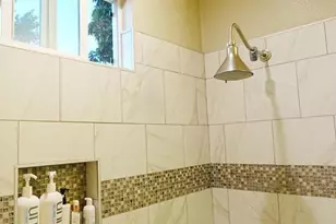 500 W 10th St 15, Gilroy, CA 95020 - Photo 11