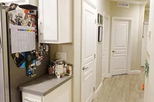 500 W 10th St 15, Gilroy, CA 95020 - Photo 9
