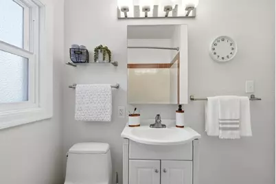 3248 Bona St, Oakland, CA 94601 - Photo 31