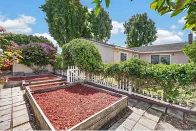 2589 Royal Ann Ct, Union City, CA 94587 - Photo 33