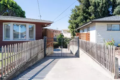 162 Riker Ter, Salinas, CA 93901 - Photo 5