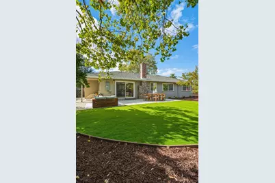 12390 Woodside Dr, Saratoga, CA 95070 - Photo 59