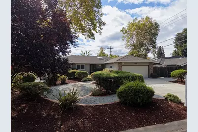 12390 Woodside Dr, Saratoga, CA 95070 - Photo 69