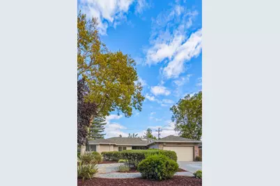12390 Woodside Dr, Saratoga, CA 95070 - Photo 49