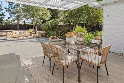 1762 Pilgrim Ave, Mountain View, CA 94040 - Photo 13