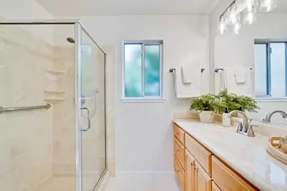 20129 Somerset Dr, Cupertino, CA 95014 - Photo 49