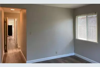 21240 Gardena Dr, Cupertino, CA 95014 - Photo 17