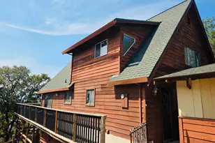 1040 Comstock Rd, Hollister, CA 95023 - Photo 1