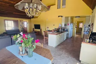 1040 Comstock Rd, Hollister, CA 95023 - Photo 3