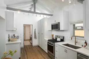 918 San Rafael Ave, Mountain View, CA 94043 - Photo 11