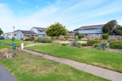1044 Suzanne Ct, Half Moon Bay, CA 94019 - Photo 23