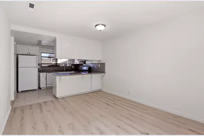 211 Checkers Dr, San Jose, CA 95116 - Photo 13