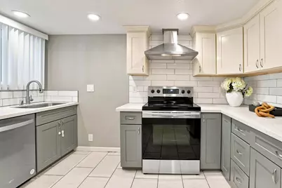 2424 Sequester Ct, San Jose, CA 95133 - Photo 9