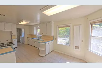 1006 Westwood Dr, San Jose, CA 95125 - Photo 11