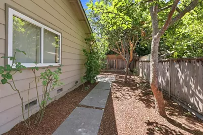 1109 Wright Ave, Mountain View, CA 94043 - Photo 31