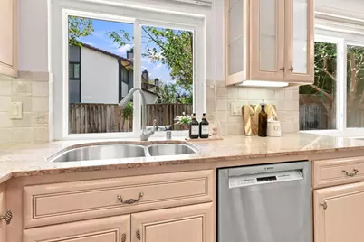 1109 Wright Ave, Mountain View, CA 94043 - Photo 7