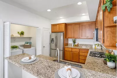 1307 Westbury Dr, San Jose, CA 95131 - Photo 17