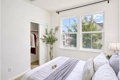 1307 Westbury Dr, San Jose, CA 95131 - Photo 31
