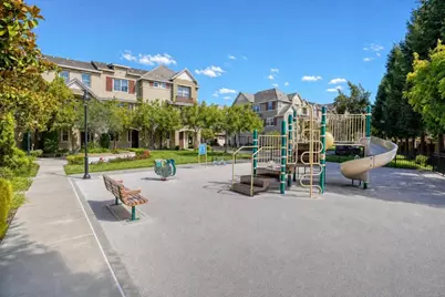 1307 Westbury Dr, San Jose, CA 95131 - Photo 43
