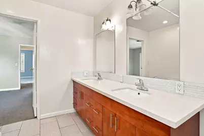 6 Huntington Cir, Pittsburg, CA 94565 - Photo 37