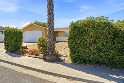 6 Huntington Cir, Pittsburg, CA 94565 - Photo 3