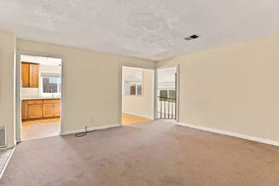 6 Huntington Cir, Pittsburg, CA 94565 - Photo 11
