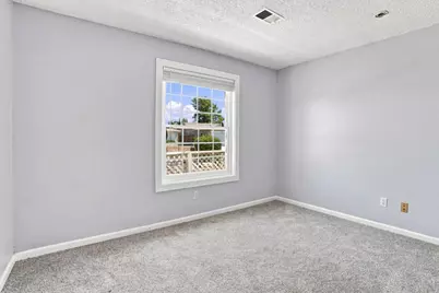 6 Huntington Cir, Pittsburg, CA 94565 - Photo 25