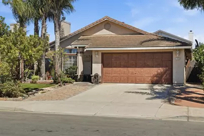 1055 Eagle Dr, Salinas, CA 93905 - Photo 1