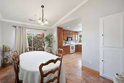 1055 Eagle Dr, Salinas, CA 93905 - Photo 9