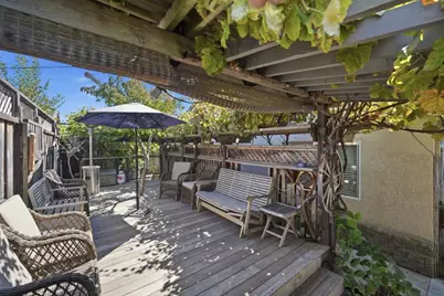 1055 Eagle Dr, Salinas, CA 93905 - Photo 33