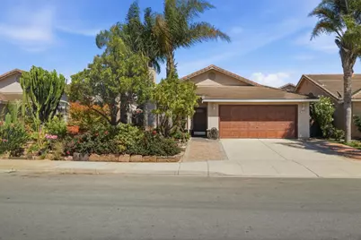 1055 Eagle Dr, Salinas, CA 93905 - Photo 3