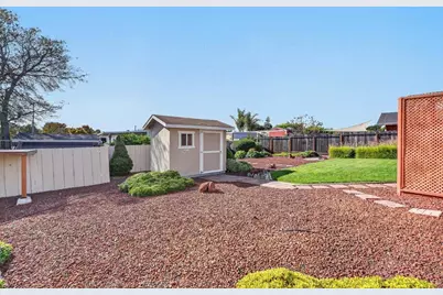 2201 40th Ave, Santa Cruz, CA 95062 - Photo 33