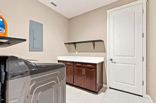 545 Tanoak St, Hollister, CA 95023 - Photo 15